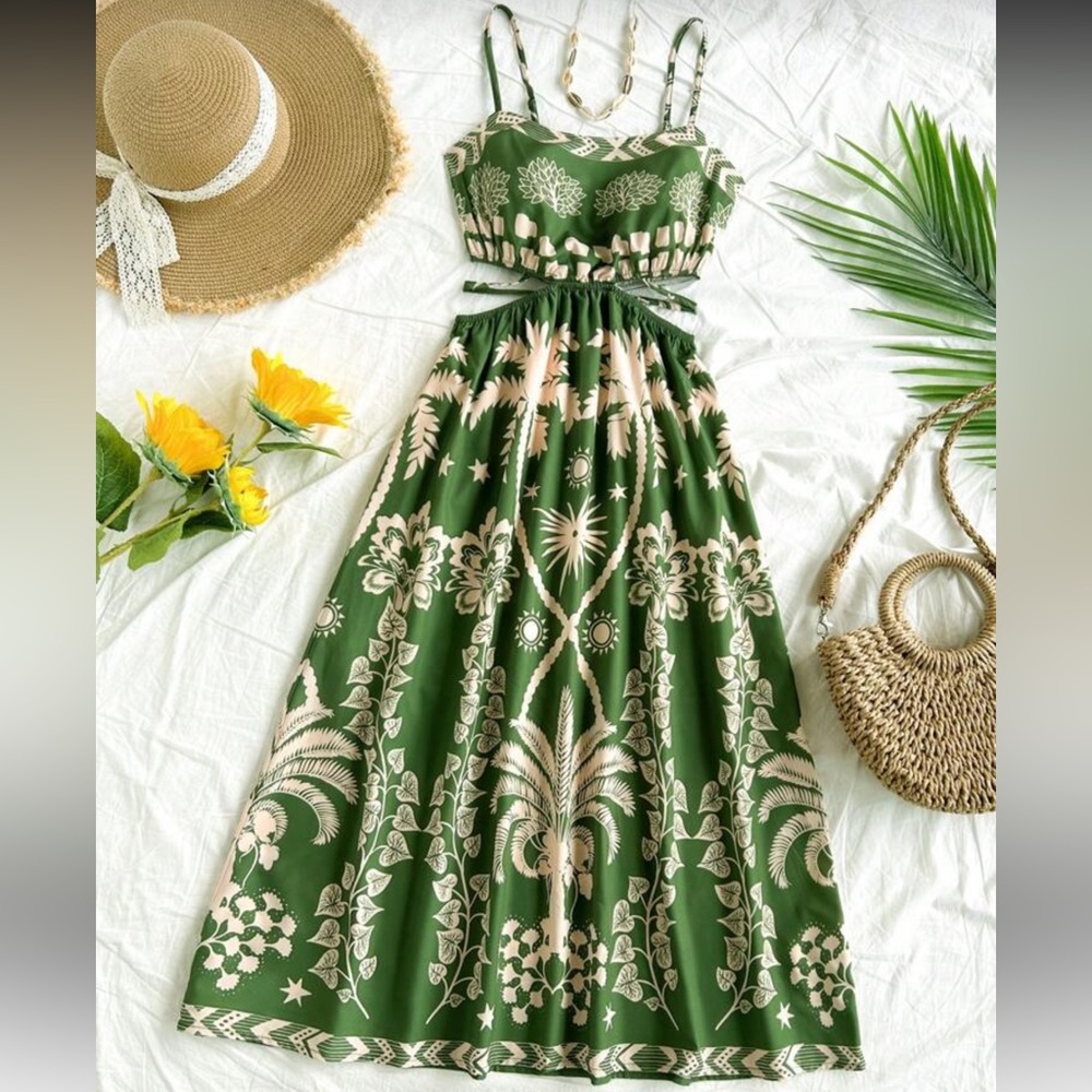 SHEIN Green and Cream Floral Print Maxi Dress